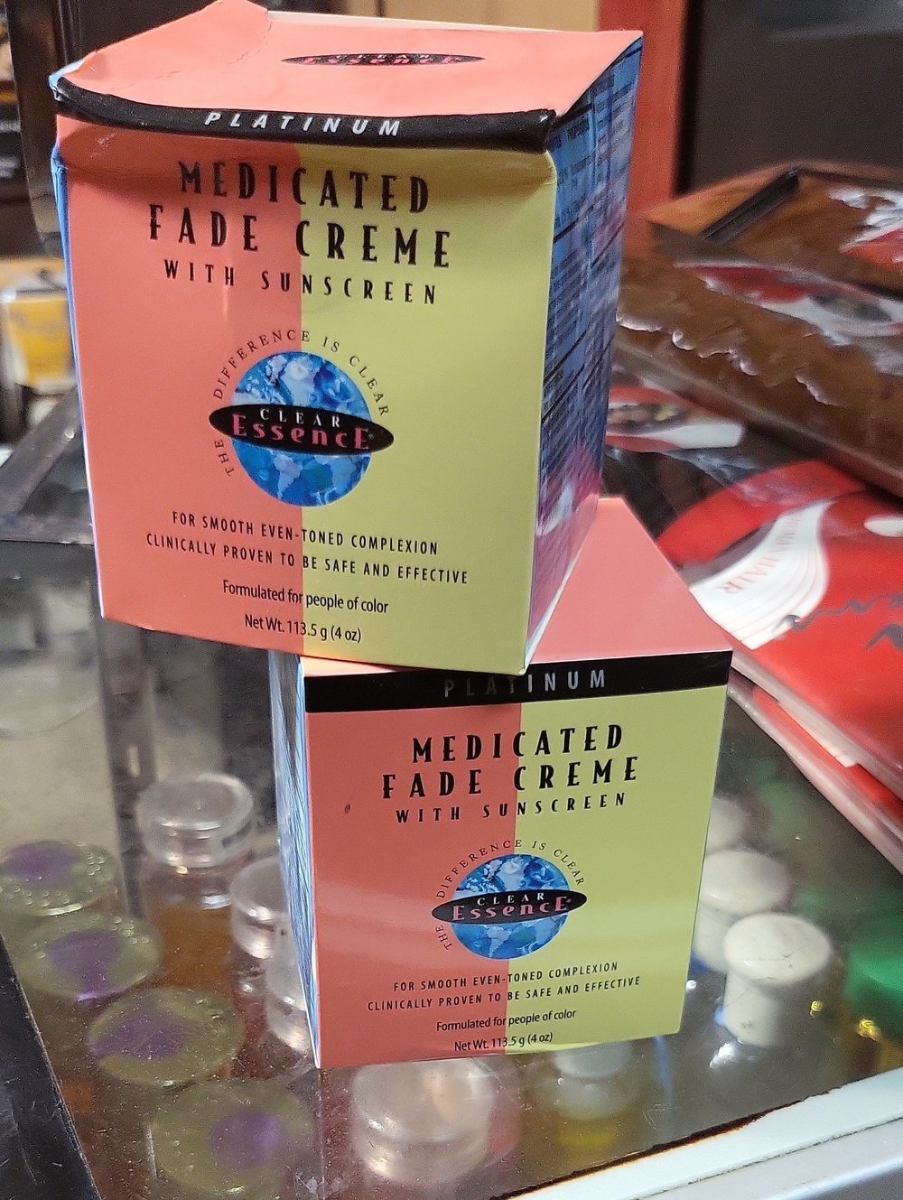 Platinum Medicated Fade Creme with Sunscreen — Peach/Yellow